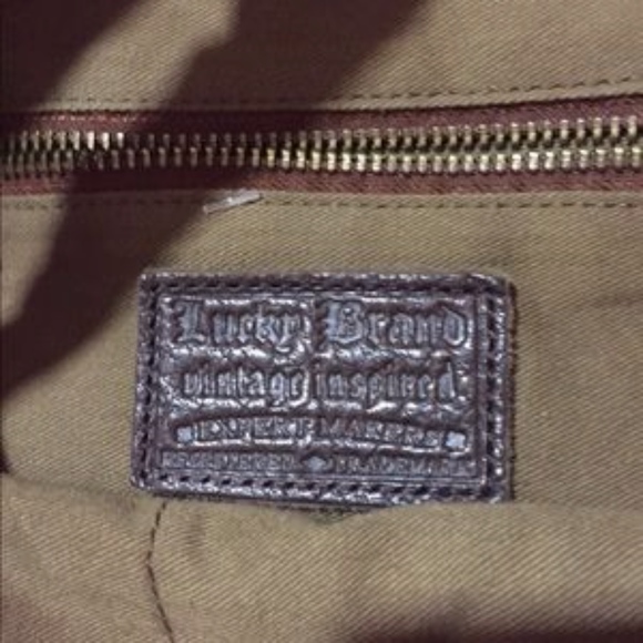 Lucky Brand Vintage Inspired Leather Crossbody - Picture 4 of 5